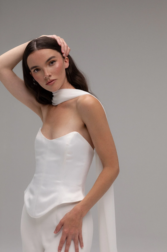 Scarves, Overskirts and Toppers